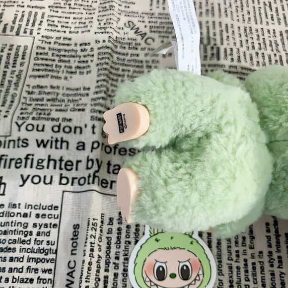 Labubu The Monsters Exciting Macaron GreenGrape - Picture 4 of 8